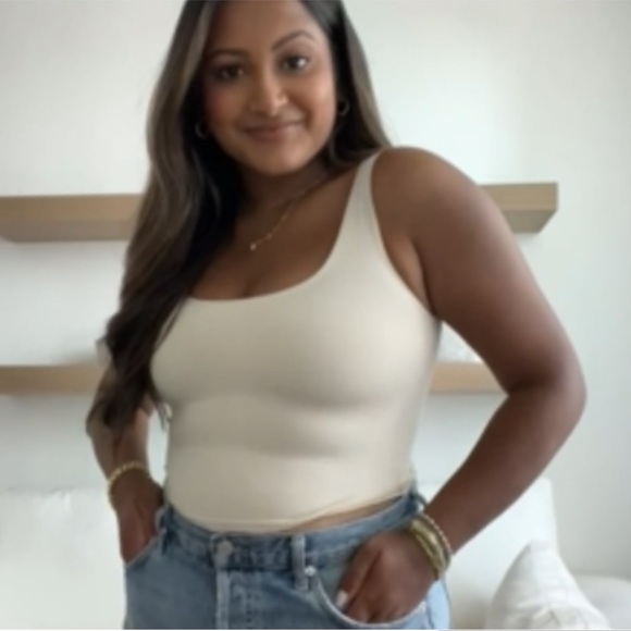 Almere Nude Seamless Contour Tank Top size M - Picture 9 of 9